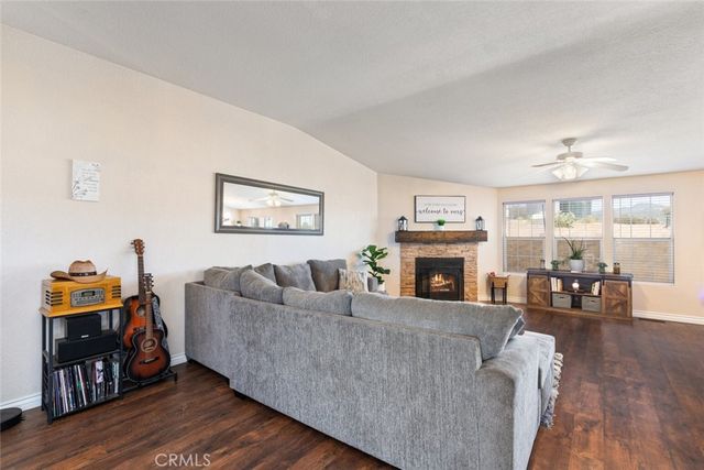 34715 Empty Saddle, Hemet, CA 92544