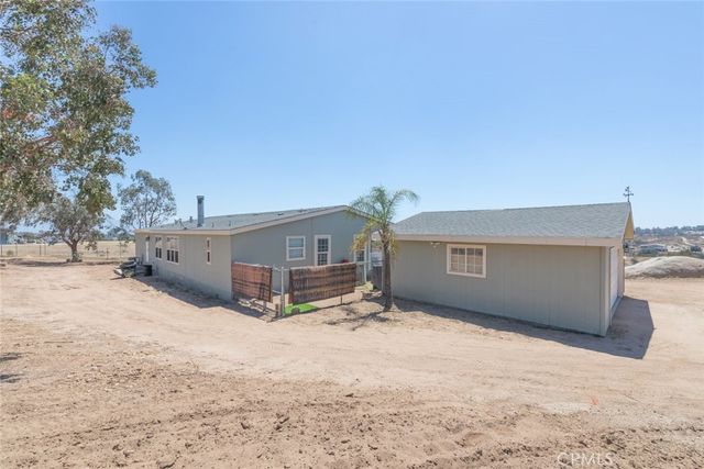 34715 Empty Saddle, Hemet, CA 92544