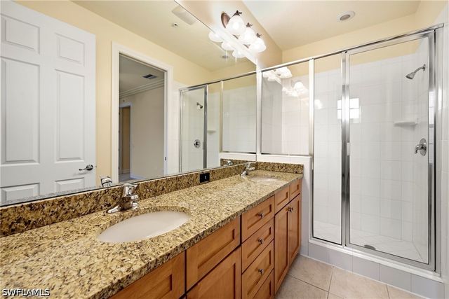 9098 Capistrano ST S 7103, Naples, FL 34113