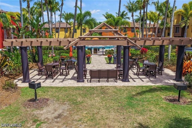 9098 Capistrano ST S 7103, Naples, FL 34113