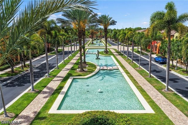 9098 Capistrano ST S 7103, Naples, FL 34113