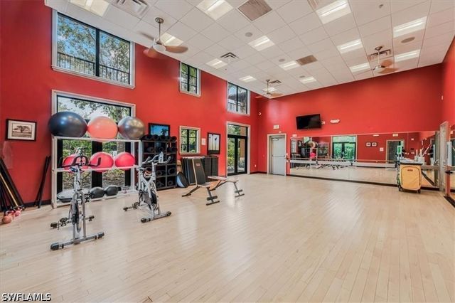 9098 Capistrano ST S 7103, Naples, FL 34113