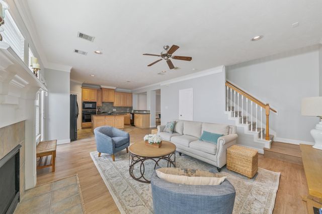 2945 Sandcastle Lane, Houston, TX 77057