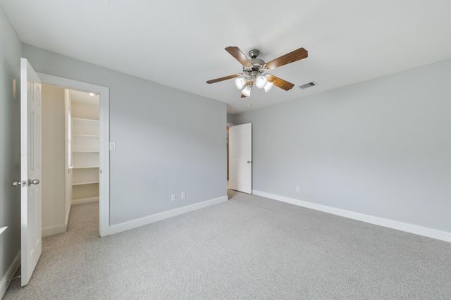 2945 Sandcastle Lane, Houston, TX 77057