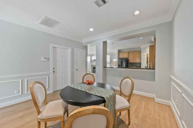 2945 Sandcastle Lane, Houston, TX 77057