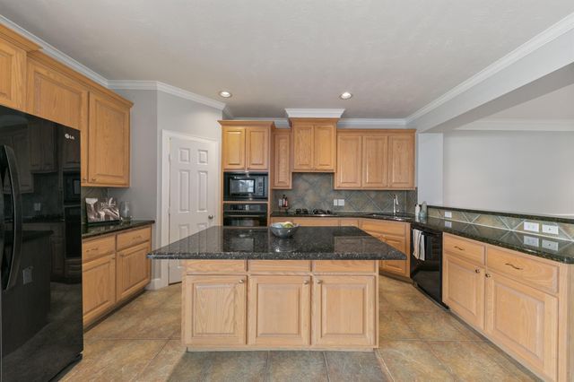 2945 Sandcastle Lane, Houston, TX 77057