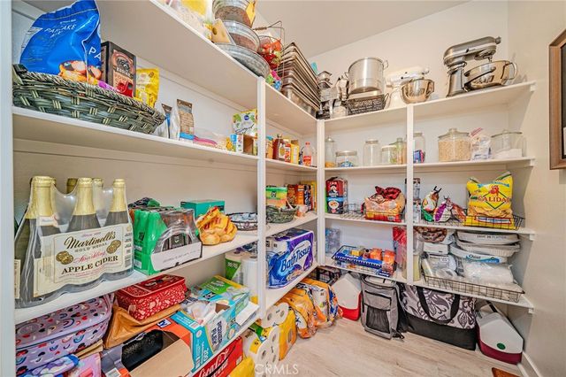 2620 Santa Fiora Drive, Corona, CA 92882