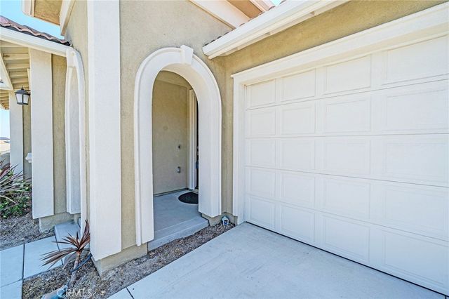 2620 Santa Fiora Drive, Corona, CA 92882