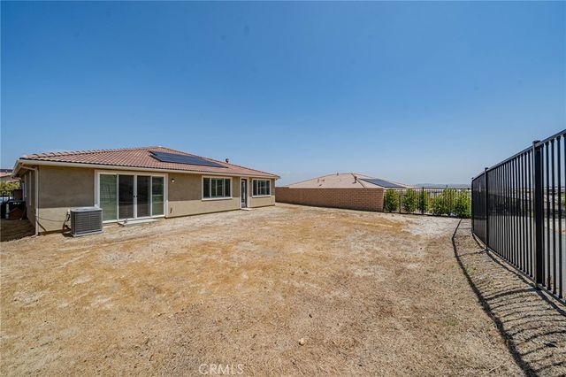 2620 Santa Fiora Drive, Corona, CA 92882