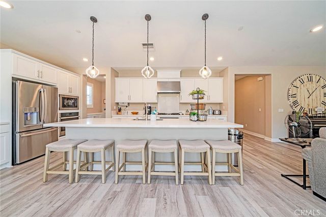 2620 Santa Fiora Drive, Corona, CA 92882