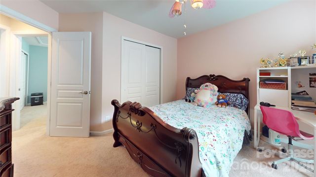 6615 Coral Rose Road, Charlotte, NC 28277