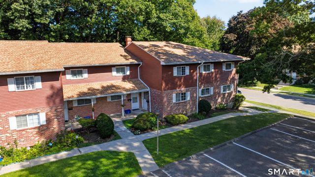 236 Edgemoor Road B, Bridgeport, CT 06606