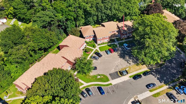 236 Edgemoor Road B, Bridgeport, CT 06606
