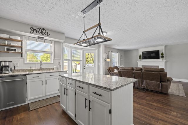 4169 Demorest Cove Court, Grove City, OH 43123