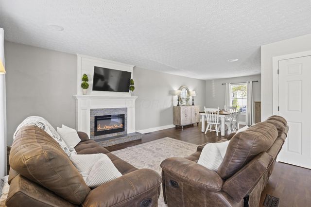 4169 Demorest Cove Court, Grove City, OH 43123