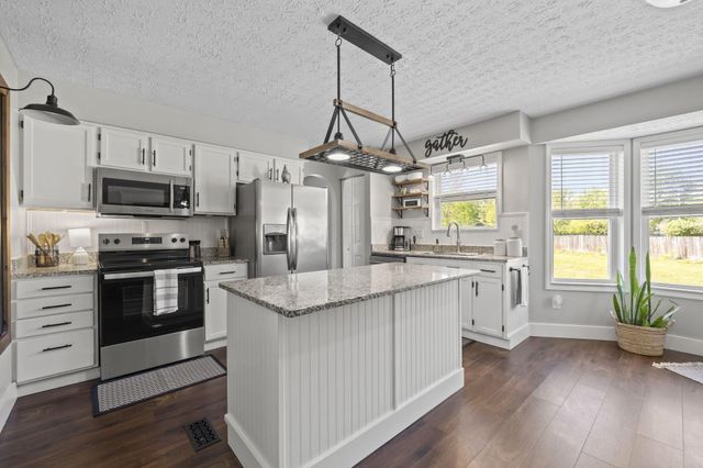 4169 Demorest Cove Court, Grove City, OH 43123