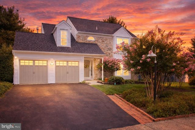 704 CAMPUS DR, Perkasie, PA 18944