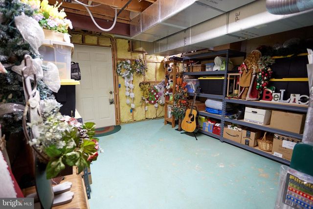 704 CAMPUS DR, Perkasie, PA 18944