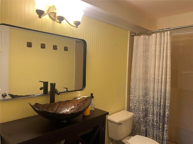 238 LAKE DRIVE, Orlando, FL 32835
