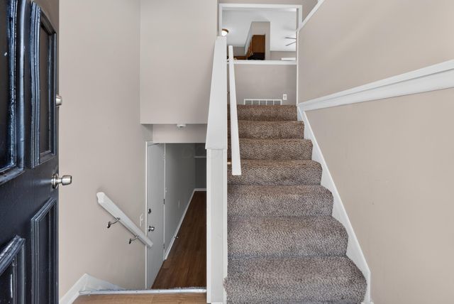 798 Orchard Glen, Columbus, OH 43228