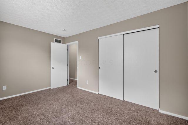 798 Orchard Glen, Columbus, OH 43228