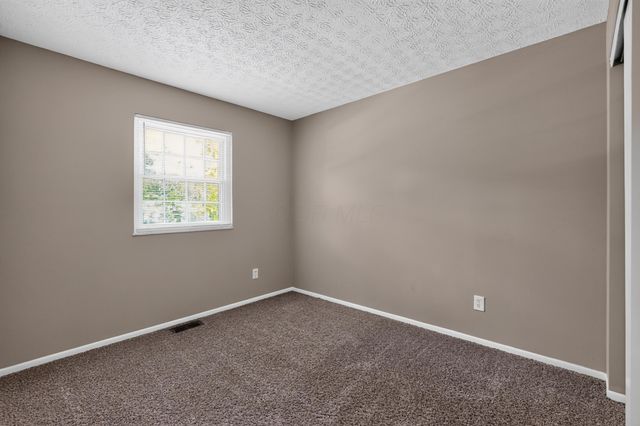 798 Orchard Glen, Columbus, OH 43228