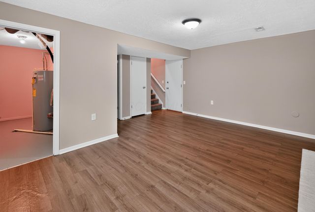 798 Orchard Glen, Columbus, OH 43228