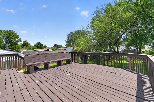 798 Orchard Glen, Columbus, OH 43228