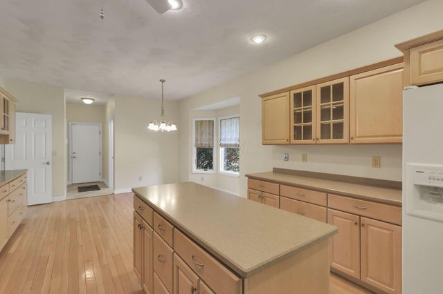 6050 Kentigern Court S, Dublin, OH 43017