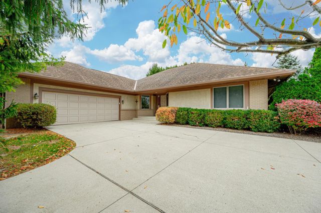 6050 Kentigern Court S, Dublin, OH 43017