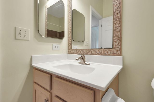 6050 Kentigern Court S, Dublin, OH 43017