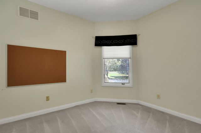 6050 Kentigern Court S, Dublin, OH 43017