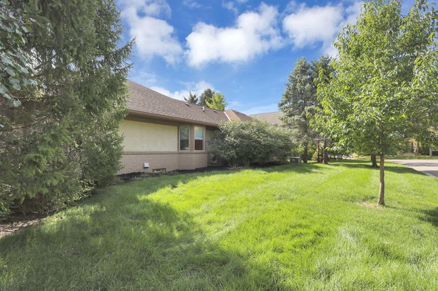 6050 Kentigern Court S, Dublin, OH 43017