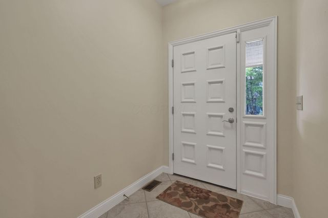 6050 Kentigern Court S, Dublin, OH 43017