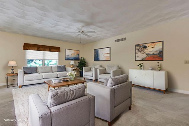 6050 Kentigern Court S, Dublin, OH 43017