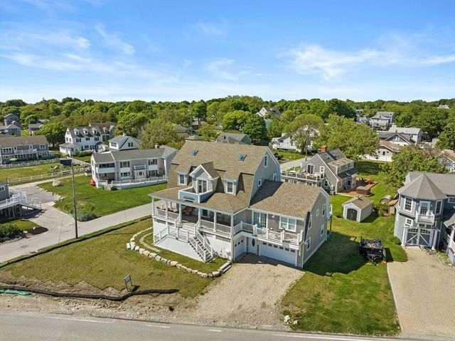 33 Oceanside Dr, Scituate, MA 02066