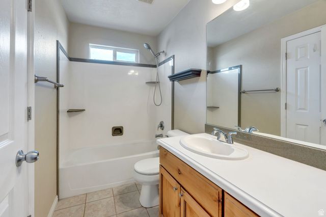 193 E SANTA FE DR, Springville, UT 84663