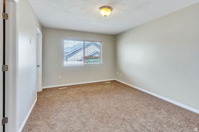 193 E SANTA FE DR, Springville, UT 84663