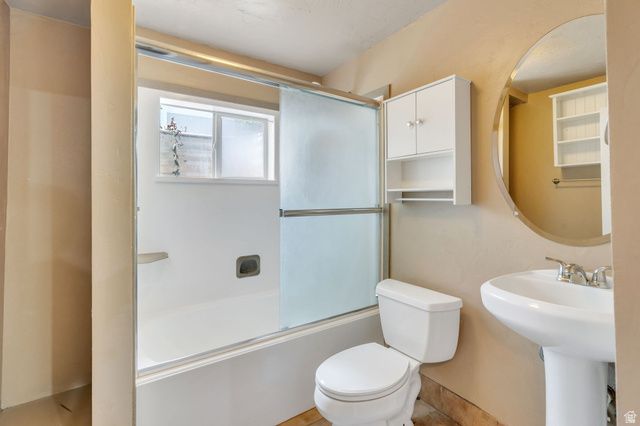 193 E SANTA FE DR, Springville, UT 84663