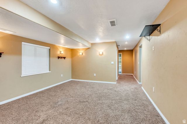 193 E SANTA FE DR, Springville, UT 84663