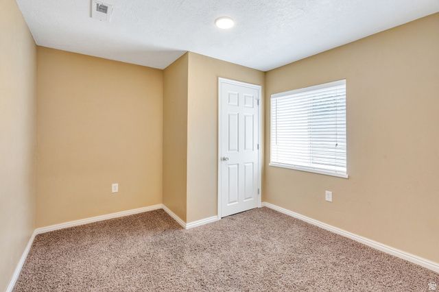 193 E SANTA FE DR, Springville, UT 84663