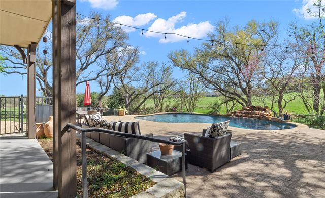 913 Southridge, Salado, TX 76571