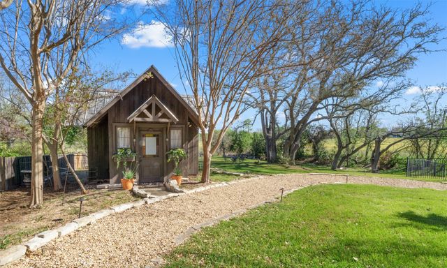 913 Southridge, Salado, TX 76571