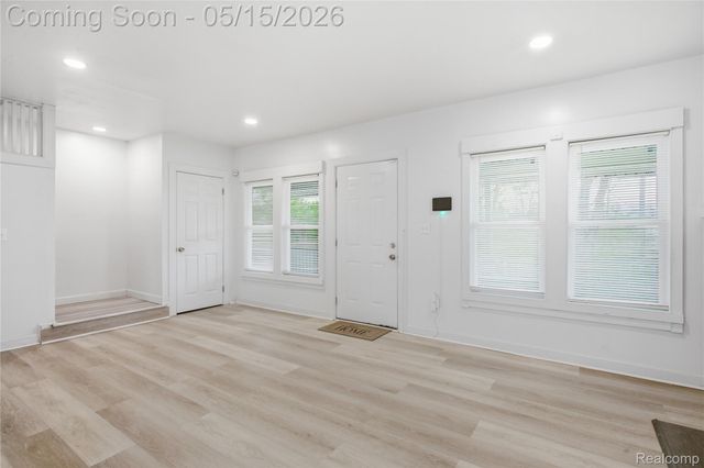157 W Nevada Street, Detroit, MI 48203