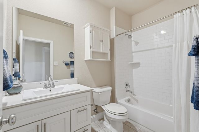 2712 Empire Street, Denton, TX 76209