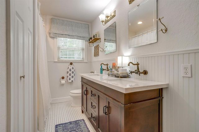 3616 Hilltop Road, Fort Worth, TX 76109