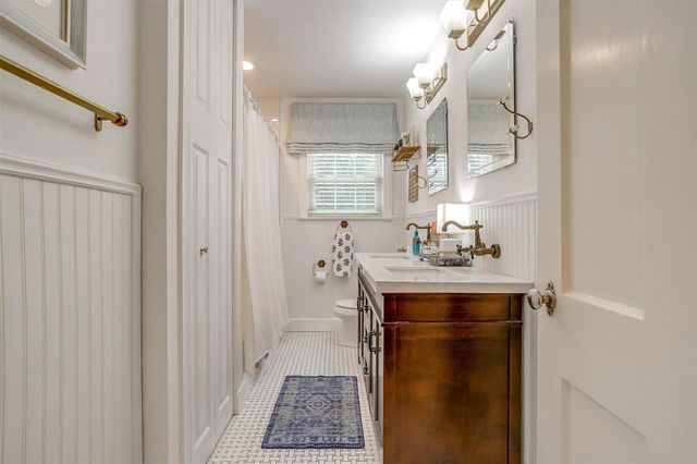 3616 Hilltop Road, Fort Worth, TX 76109