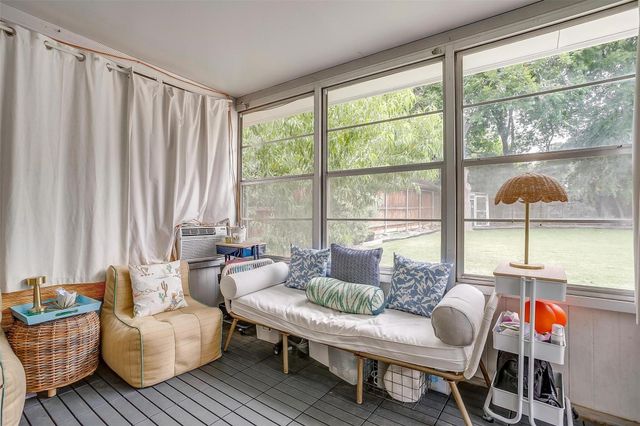 3616 Hilltop Road, Fort Worth, TX 76109