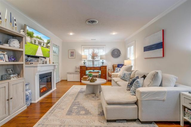 3616 Hilltop Road, Fort Worth, TX 76109