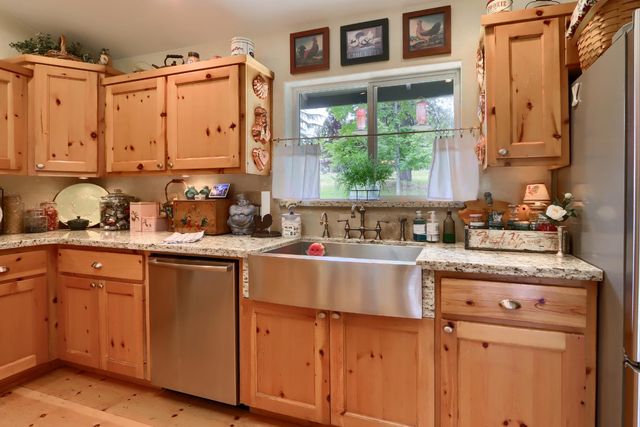 5800 Lehamite Fall Road, Mariposa, CA 95338